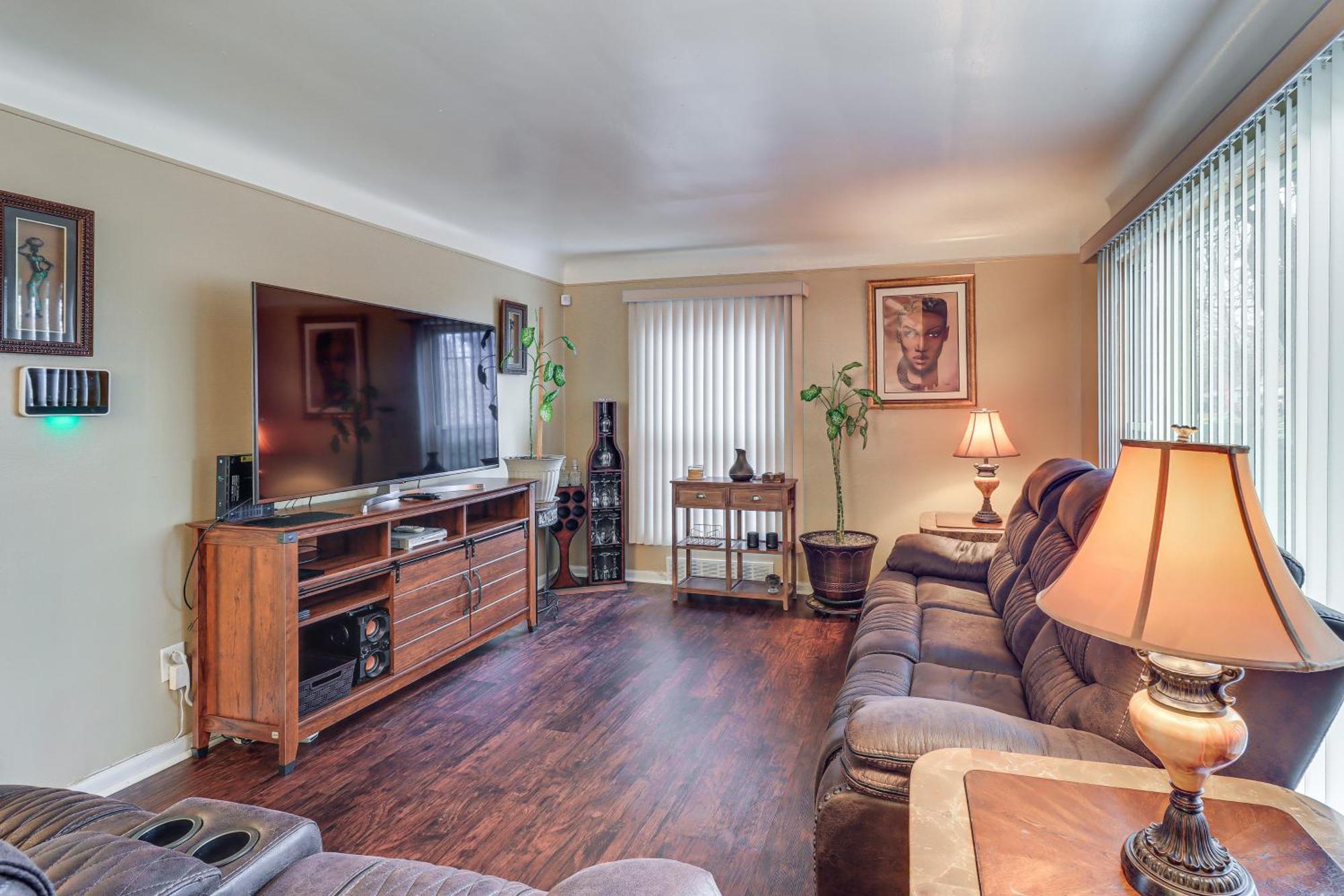 Family-Friendly Detroit Home 12 Mi To Downtown! Exterior photo